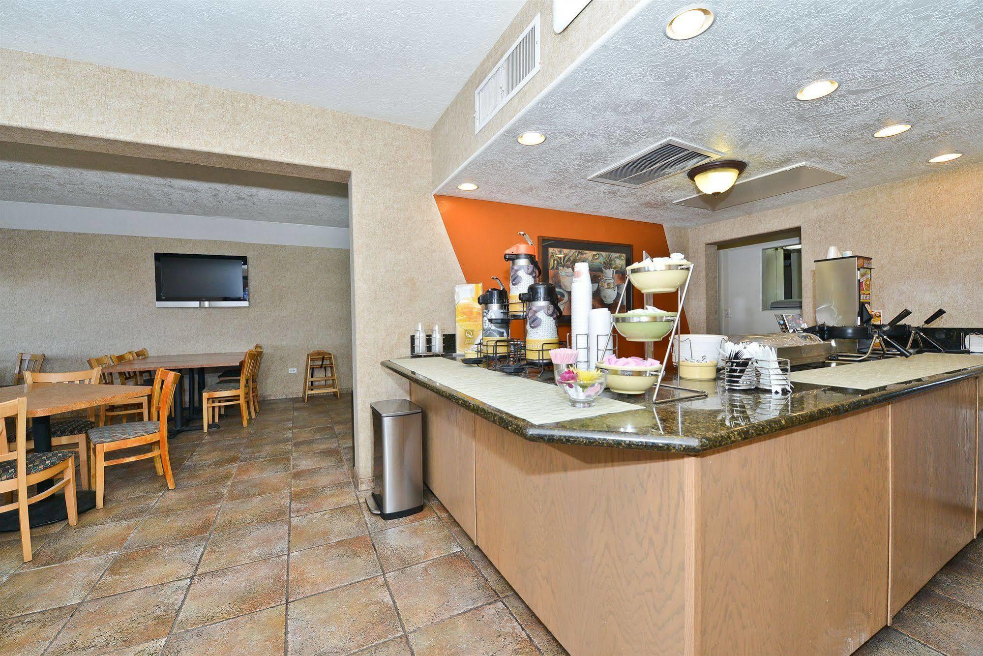 Quality Inn Washington - St George North Exterior photo