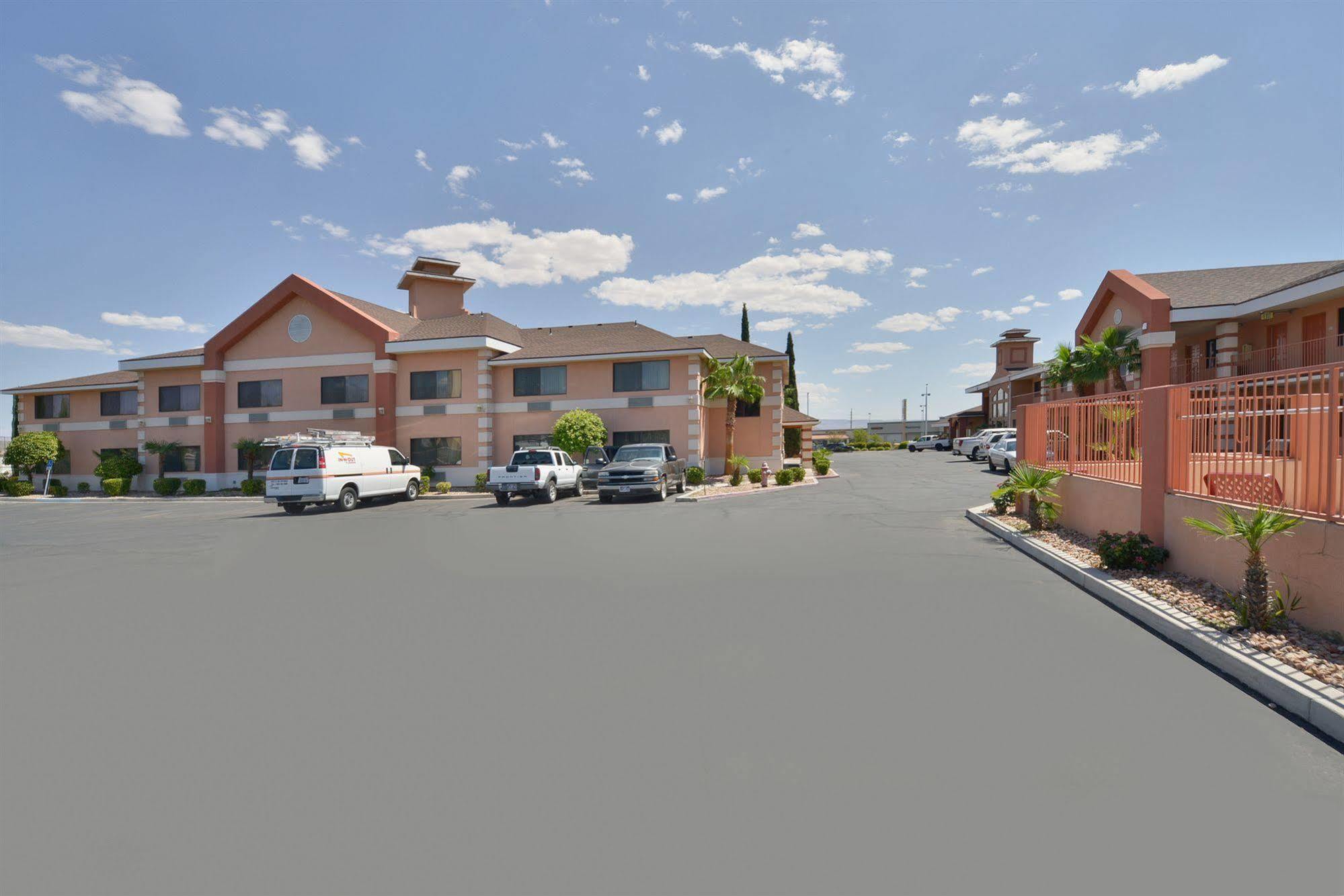 Quality Inn Washington - St George North Exterior photo
